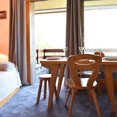Confortable 3/4 Personnes Pres Telesiege Meribel - Fr-1-180-576 Lejlighed